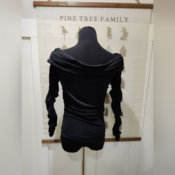 H&M Off the Shoulder Ruched Sleeve Blouse - Medium - Picture 5 of 7